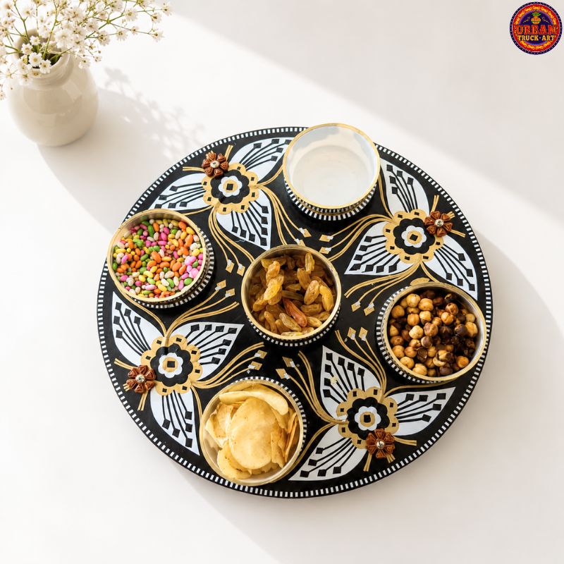 Black Round Stand Tray With Cups
