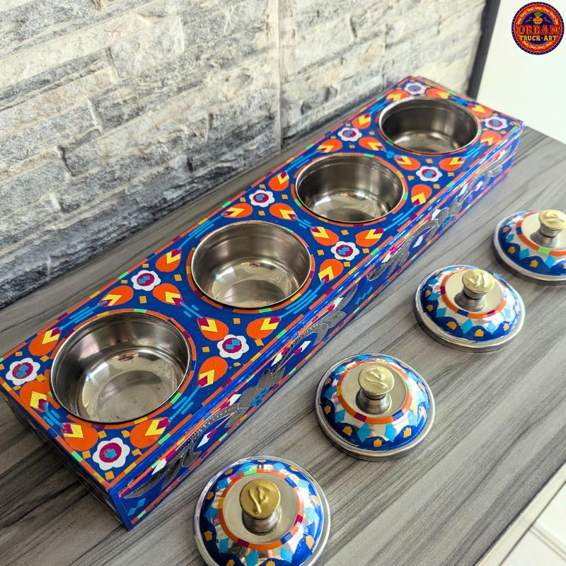 Blue 4 compartment Truck Art Tray