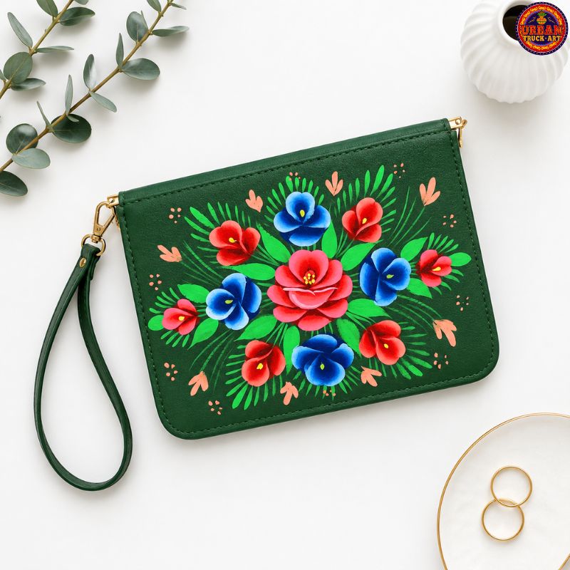 Green flower Clutch
