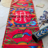 Na Chairo Humein Table Runner