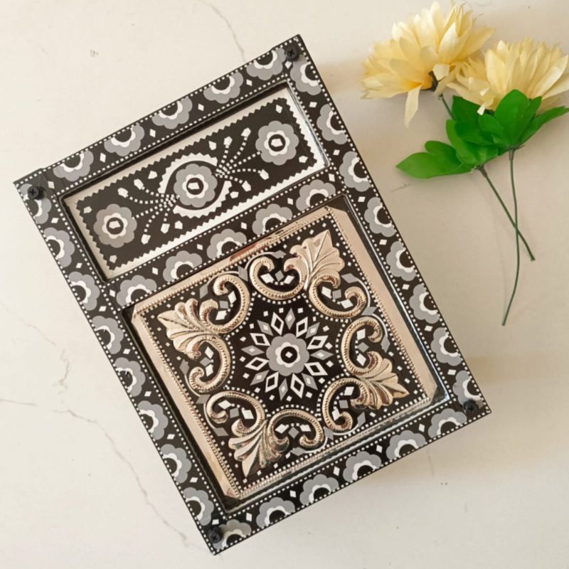 Royal Black Charpai