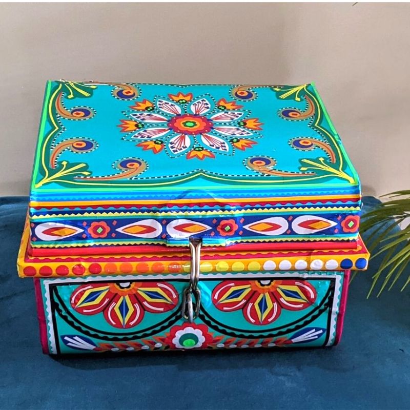 Sea Green Chamakpatti Trunk
